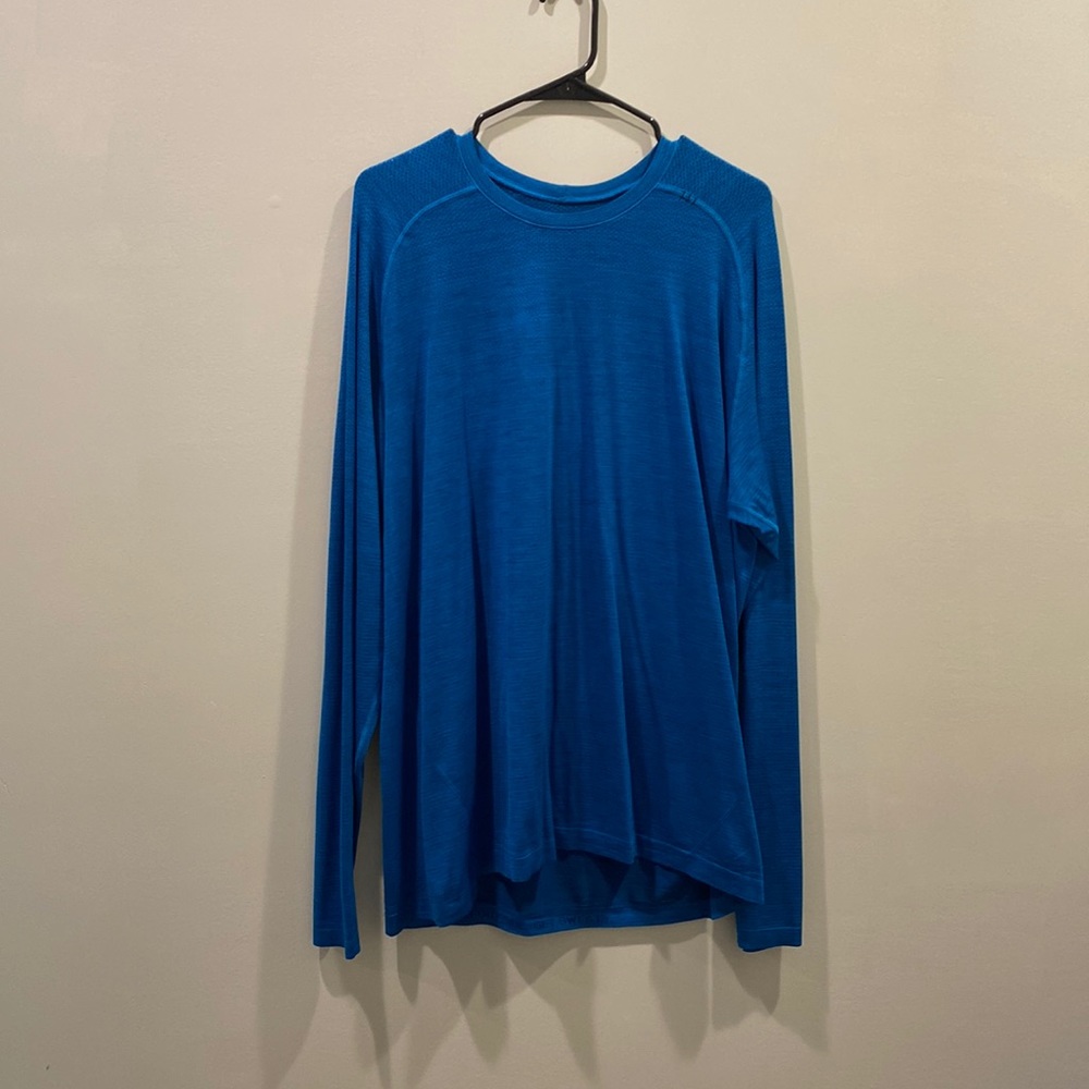 Lululemon Long Sleeve Metal Vent